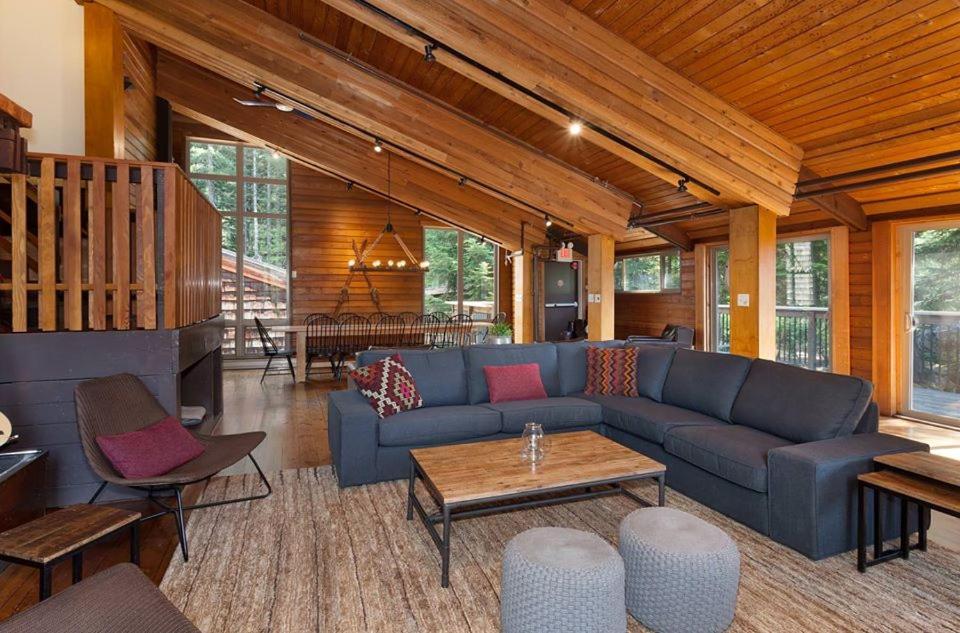 Ubc Whistler Lodge Dış mekan fotoğraf
