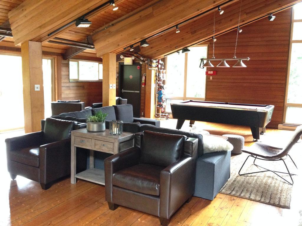 Ubc Whistler Lodge Dış mekan fotoğraf
