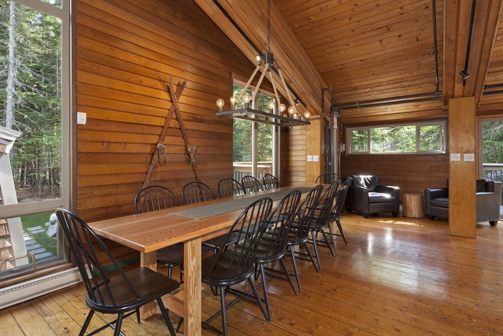 Ubc Whistler Lodge Dış mekan fotoğraf
